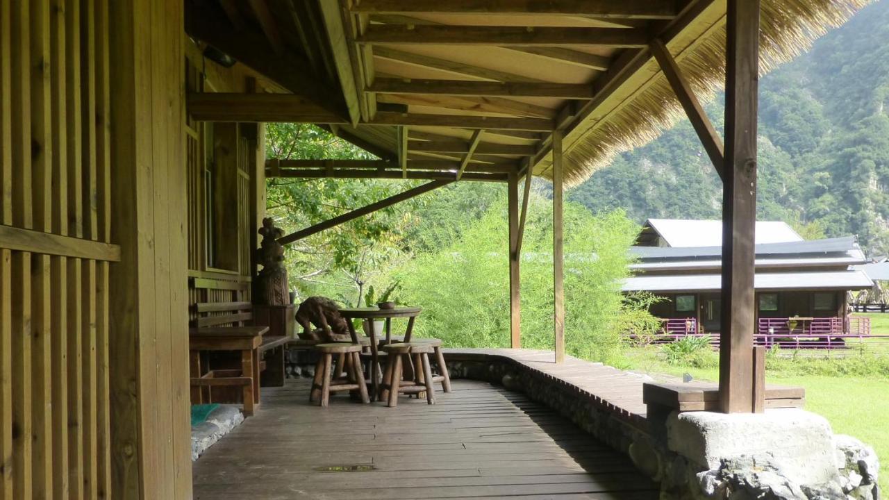 Taroko Village Hotel Fushi Exteriör bild